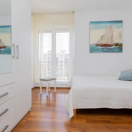 Gaga - Sea View Apartamento *